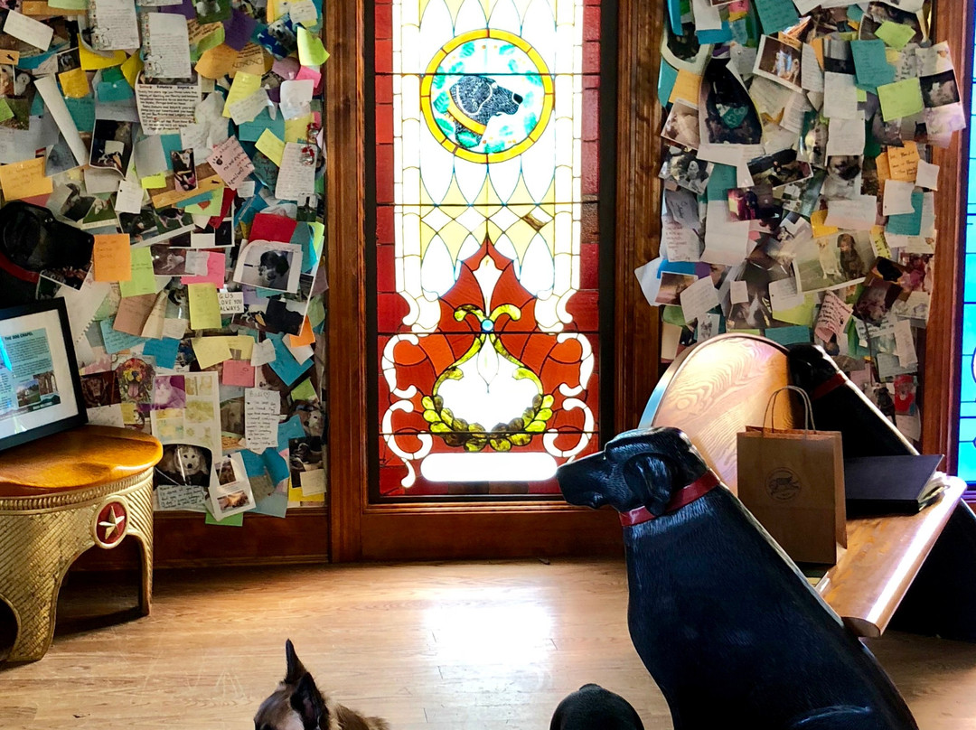 The Dog Chapel-圣约翰斯伯里必去景点