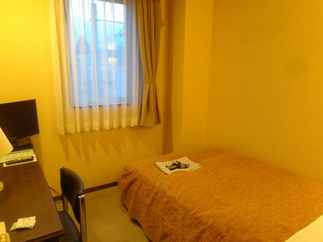 拉斯顿饭店主图