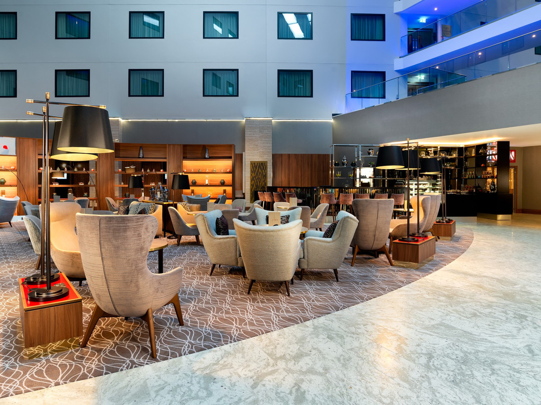 Crowne Plaza London Heathrow T4 by IHG主图