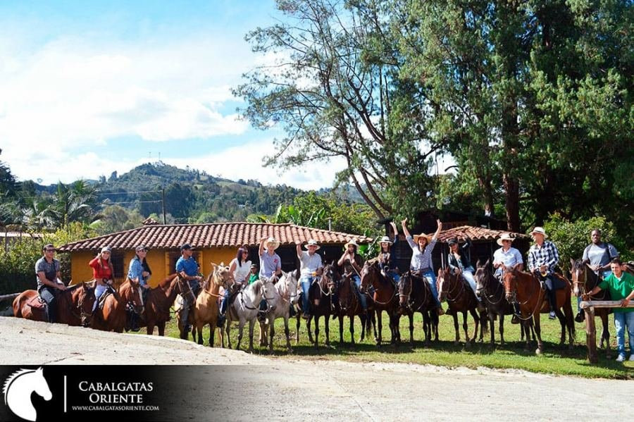 Cabalgatas Oriente-麦德林必去景点