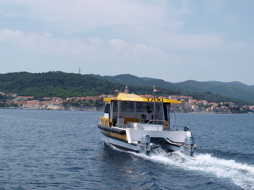 Korcula Water Taxi景点图片