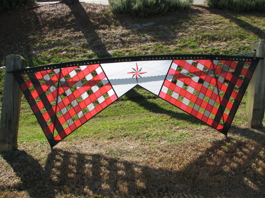 Flying Smiles Kites-卡罗拉必去景点