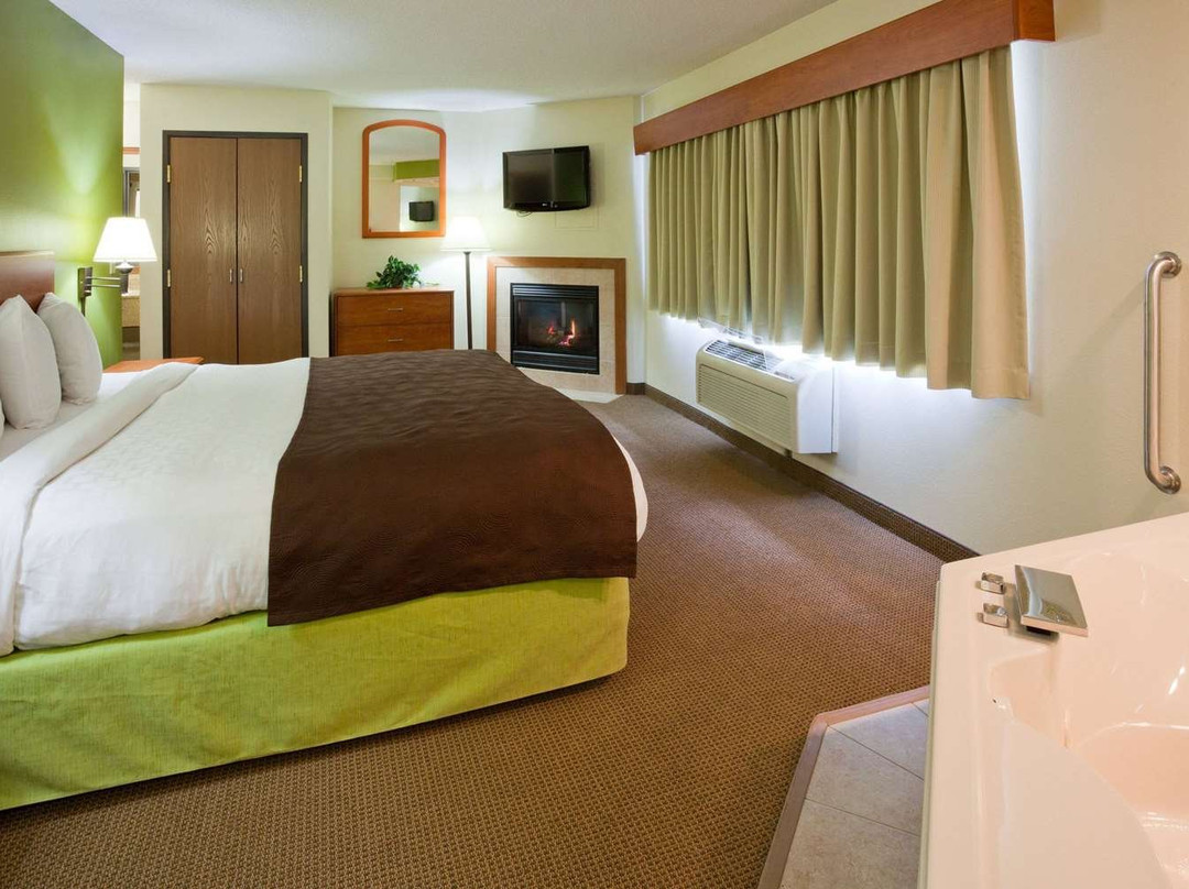 AmericInn by Wyndham Thief River Falls主图