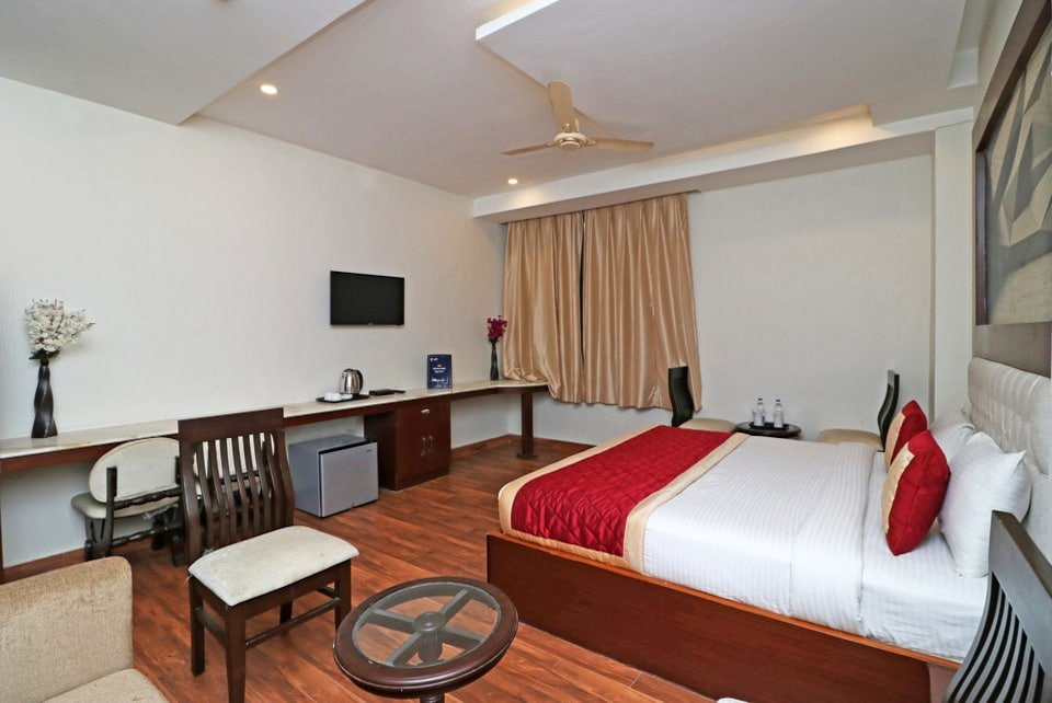 OYO 10431 Hotel Ishanika主图