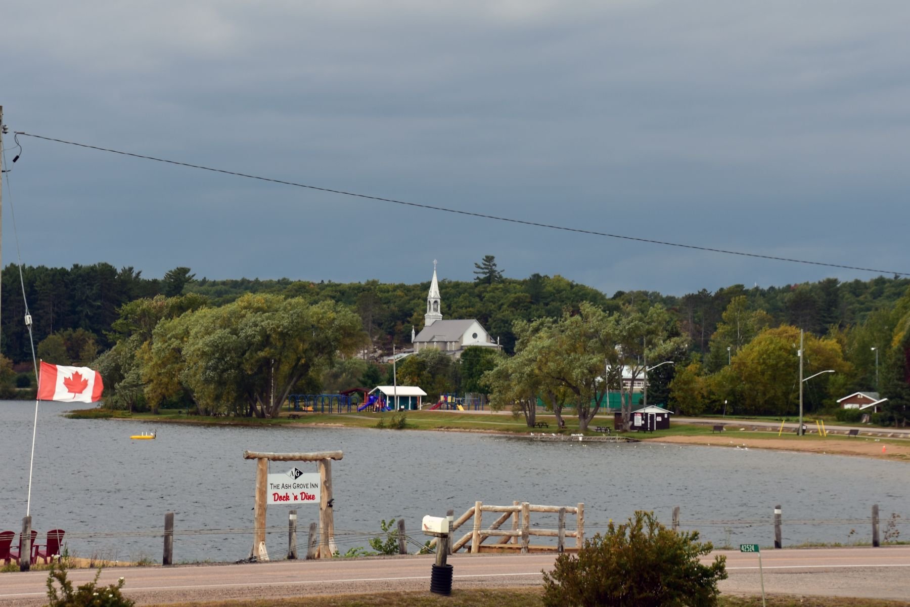 Ash Grove Inn Motel-浴室