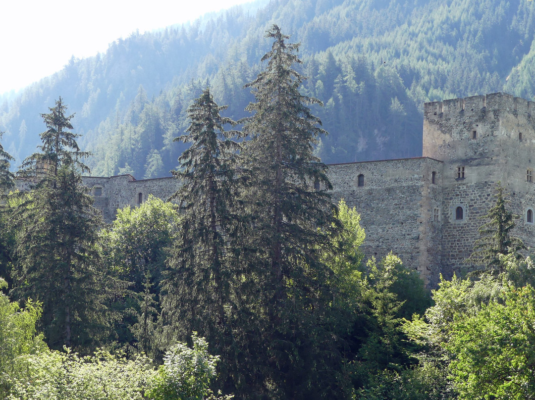 Burg Berneck景点图片