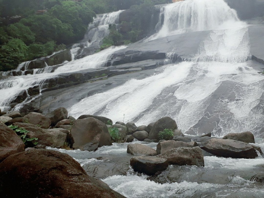Zin Kyaik Waterfall-Mawlamyine必去景点
