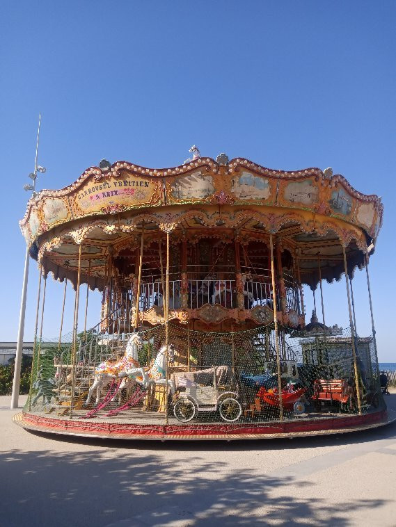 Plage du Centre Ville - Point Zéro景点图片