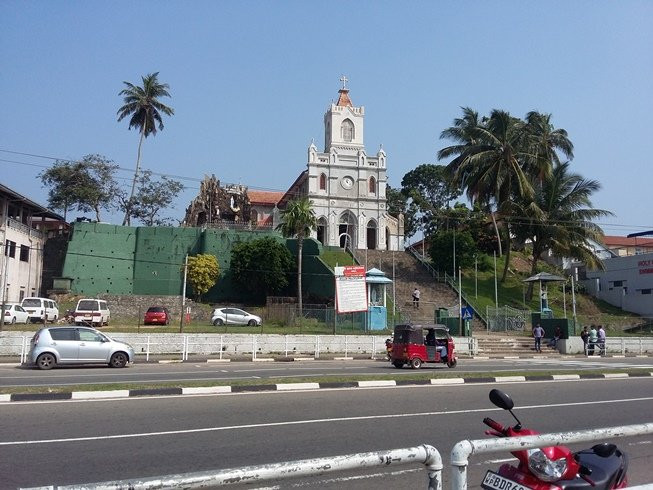 Holy Cross Church Kalutara景点图片