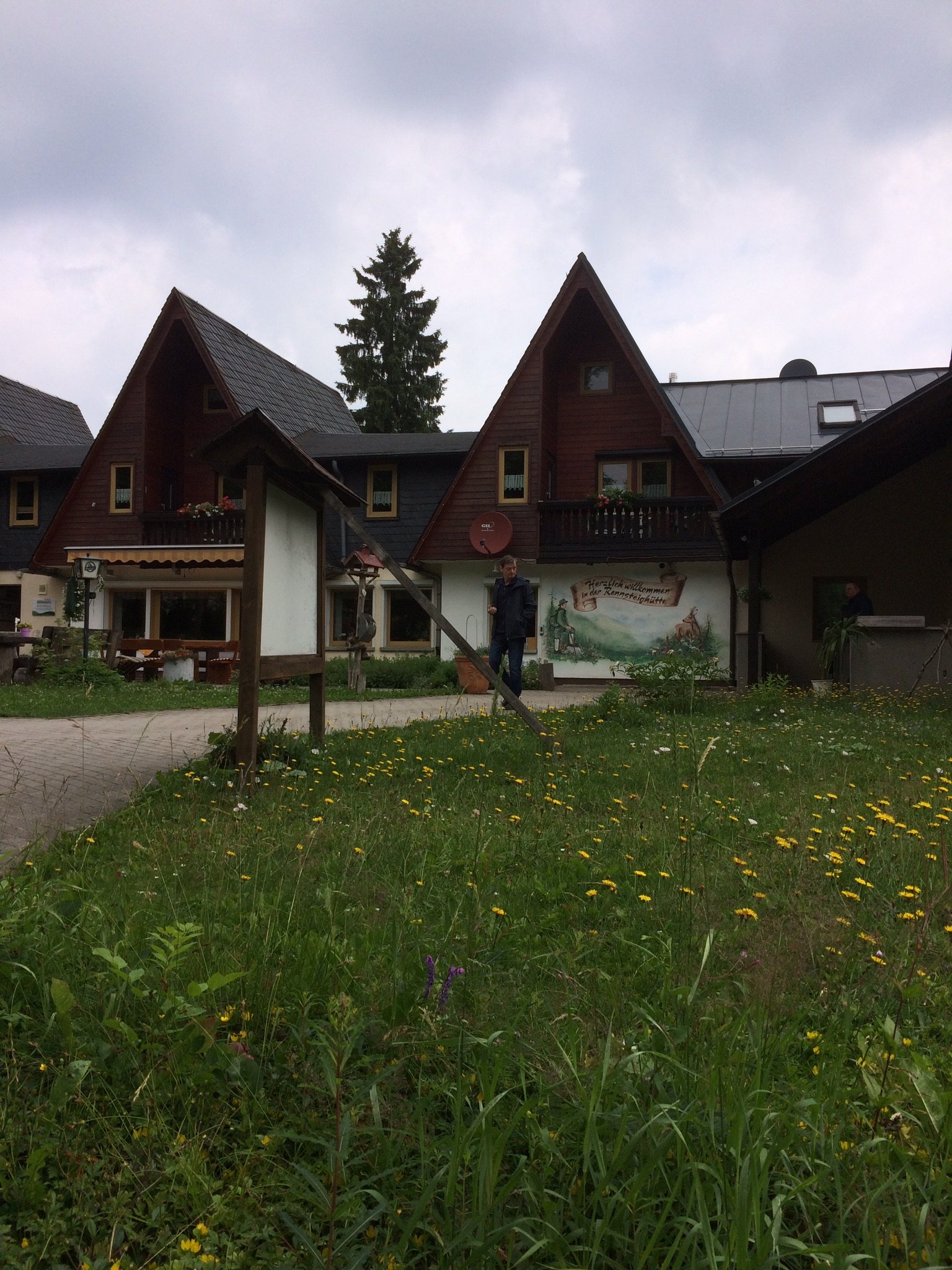 Rennsteighütteighütte-官方
