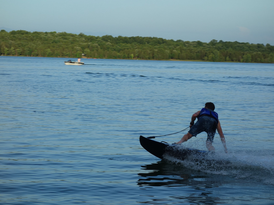 Jetsurf TN景点图片