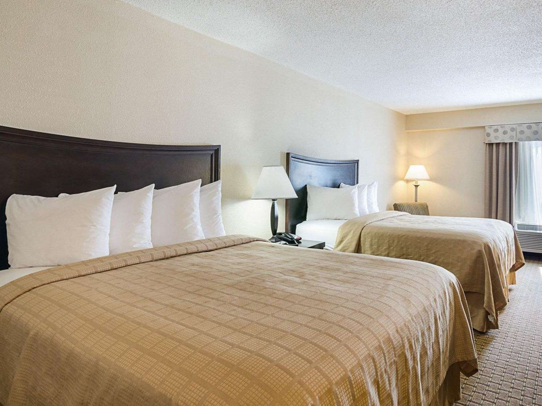 Quality Inn Troutville主图