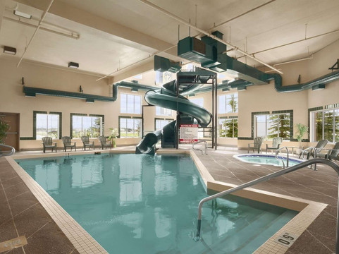 Super 8 by Wyndham Fort St. John BC主图