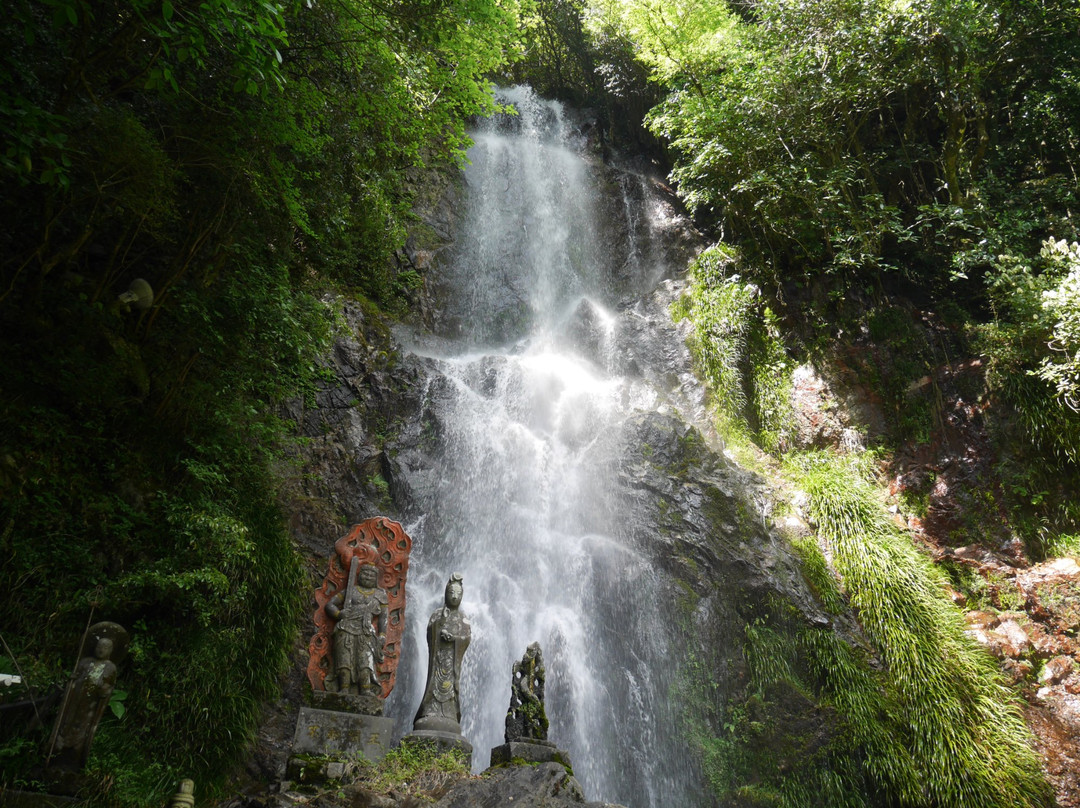 Kiyomizu Falls-小城市必去景点