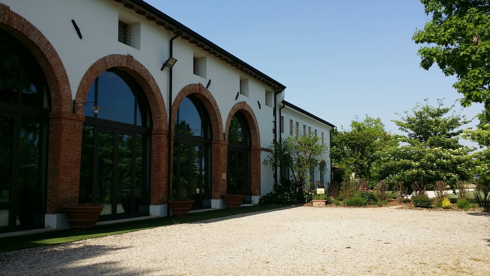 Agriturismo La Risarona-官方
