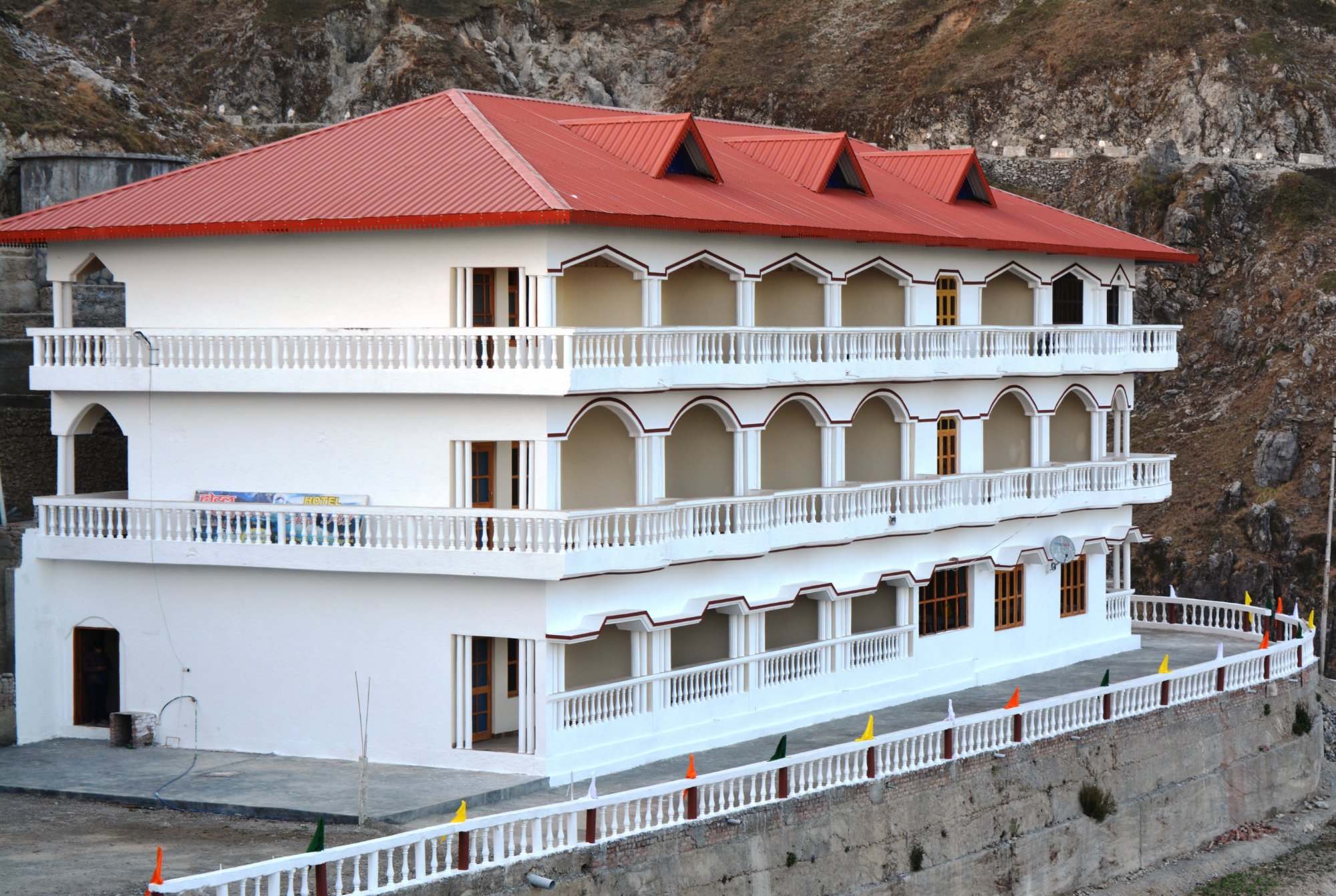 Hotel High Hill-官方