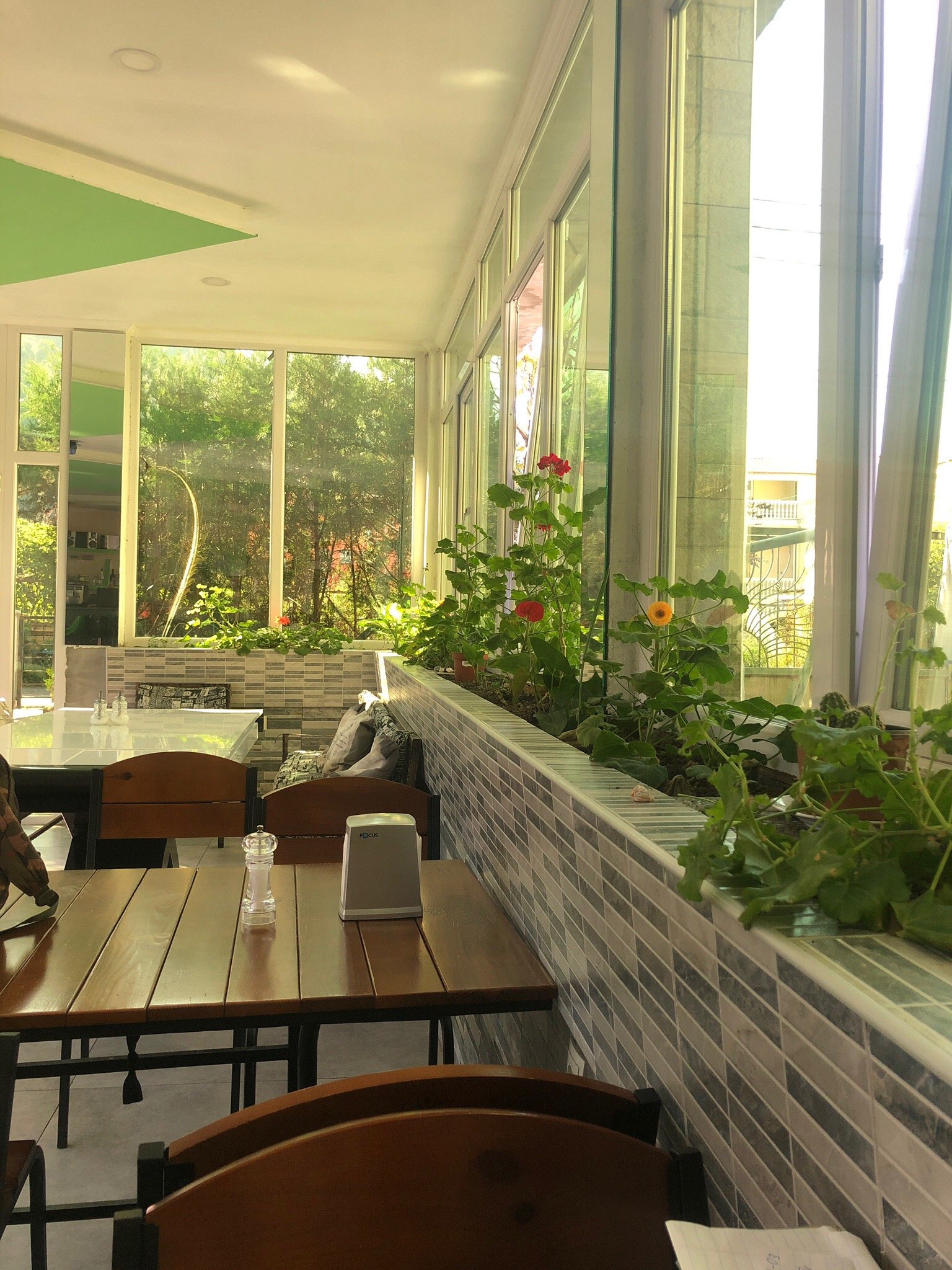 Guest House Deja Vu-官方