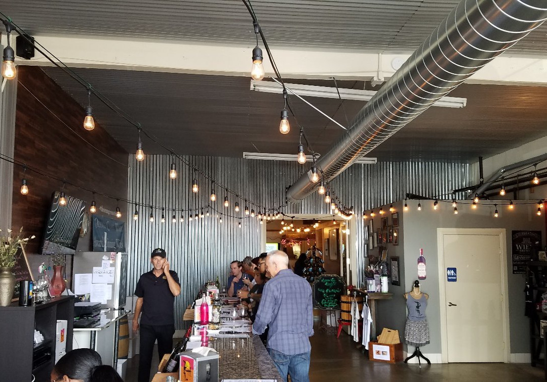 Orange Coast Winery-纽波特海滩必去景点