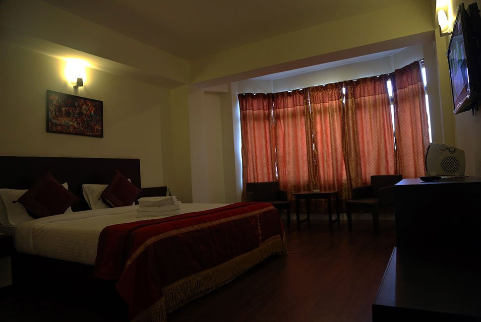 OYO 22038 Hotel Taktse Continental And Spa主图