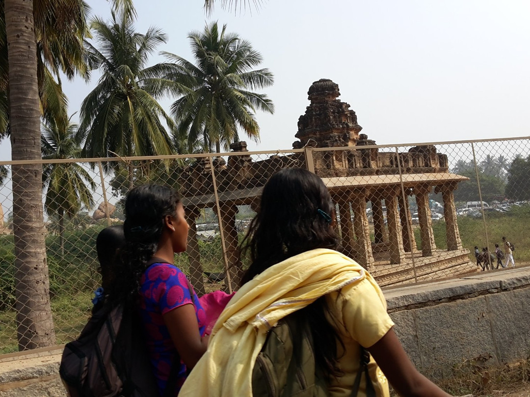 Gejjala Mantapa-亨比必去景点