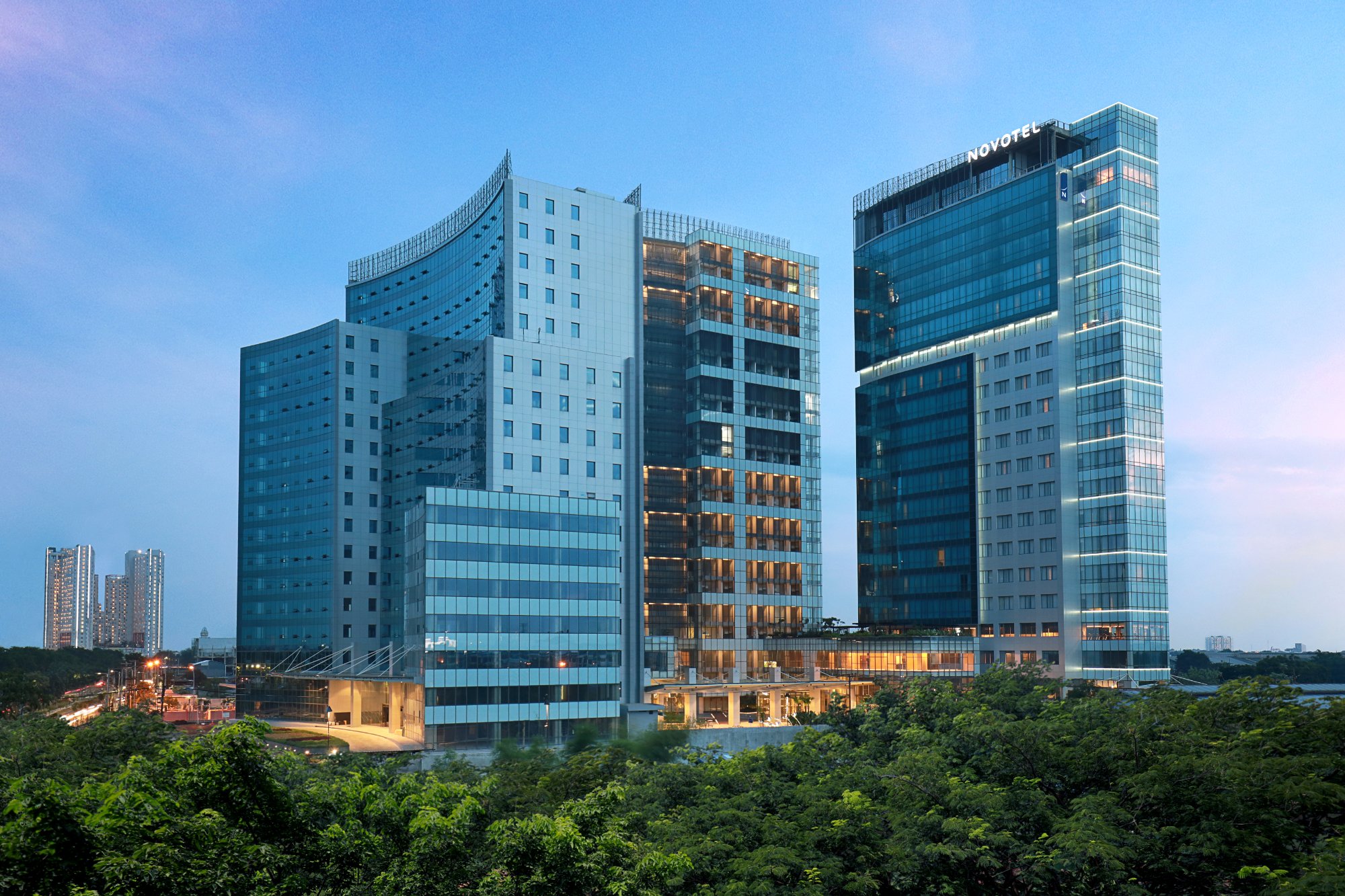 Novotel Samator Surabaya Timur-官方