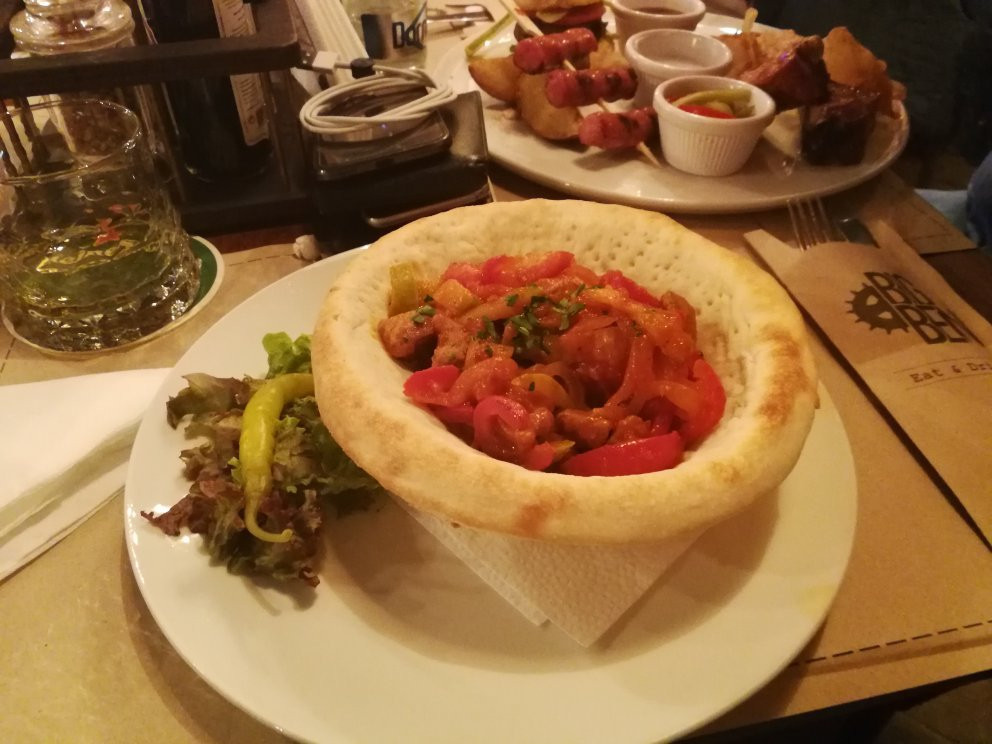 克拉约瓦餐馆和美食-Big Ben