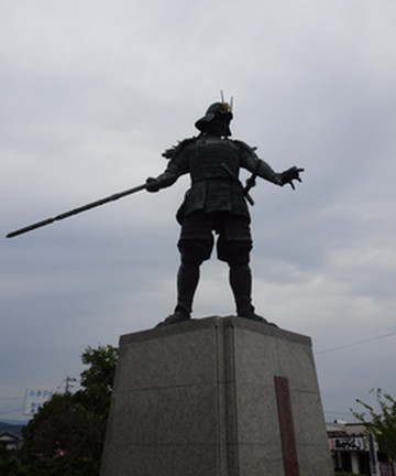 Chosokabe Motochika Statue景点门票图片