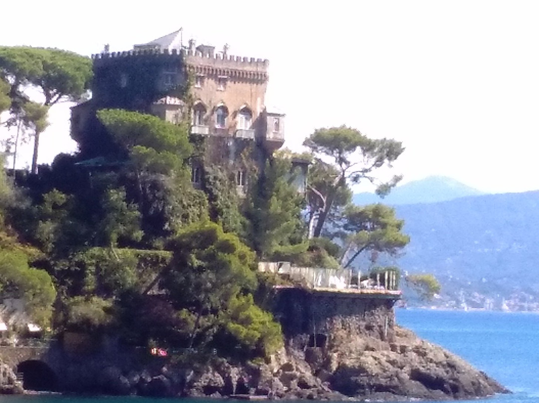 Castello di Paraggi-圣马尔盖里塔利古雷必去景点