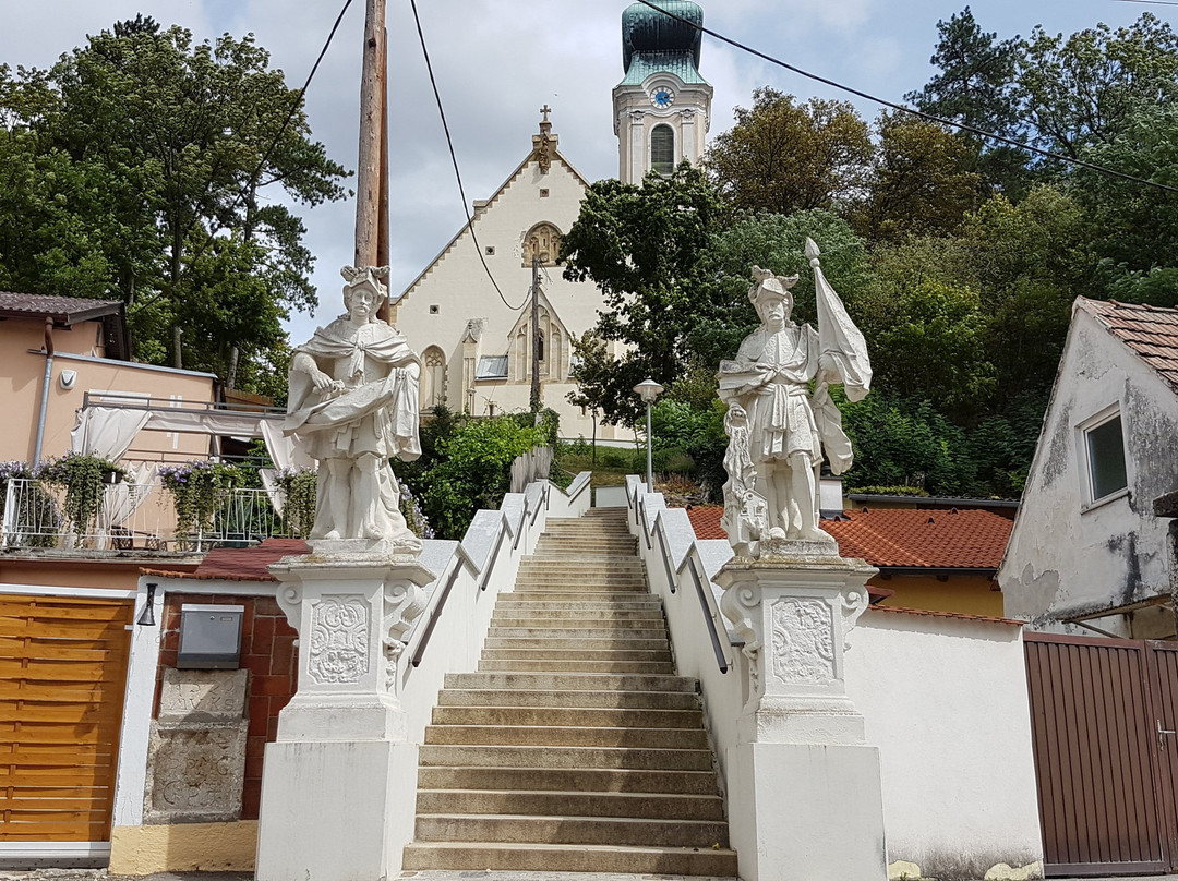 Stadtpfarrkirche - Kath. Pfarrkirche hl. Martin景点图片