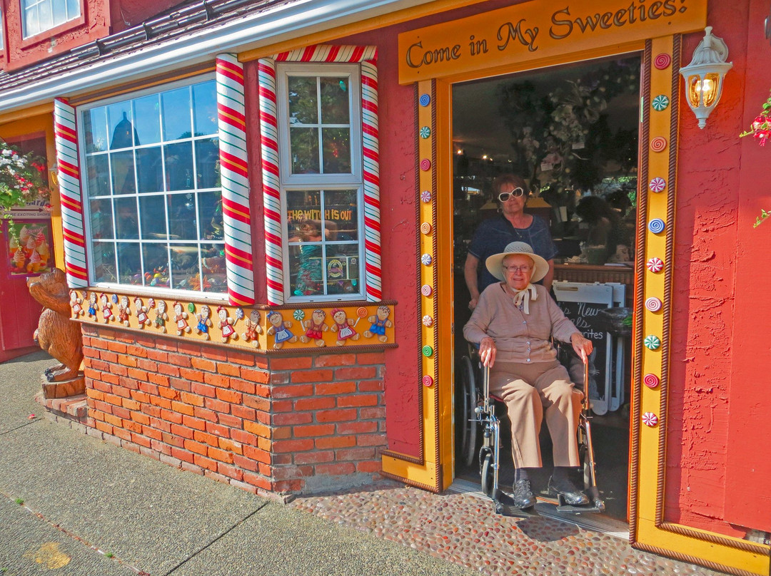 Hansel and Gretel's Candy Company景点图片