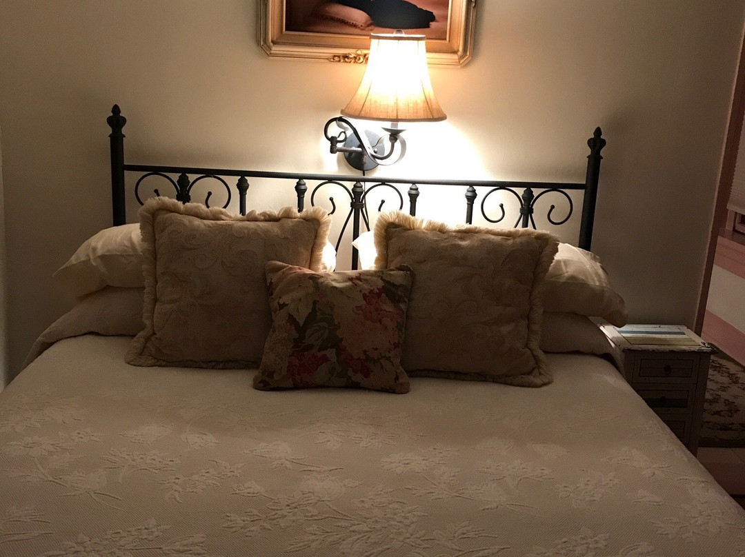 Pryor House Bed and Breakfast主图