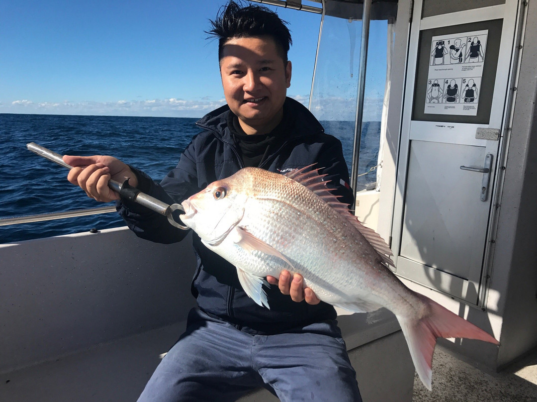 Terrigal Blue Water Fishing Charters景点图片