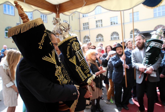 Walks In Europe-塔林必去景点