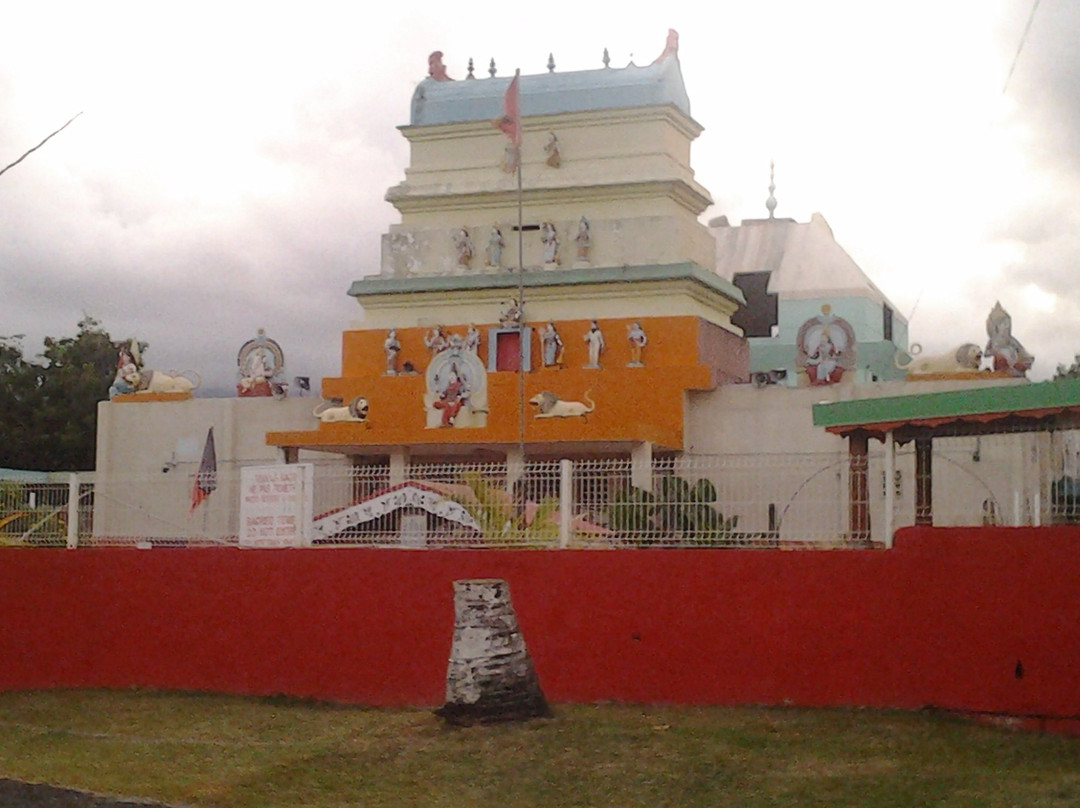 Temple Hindou de Changy-Basse-Terre必去景点