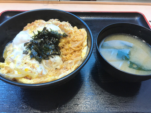 松のや すすきの店主图