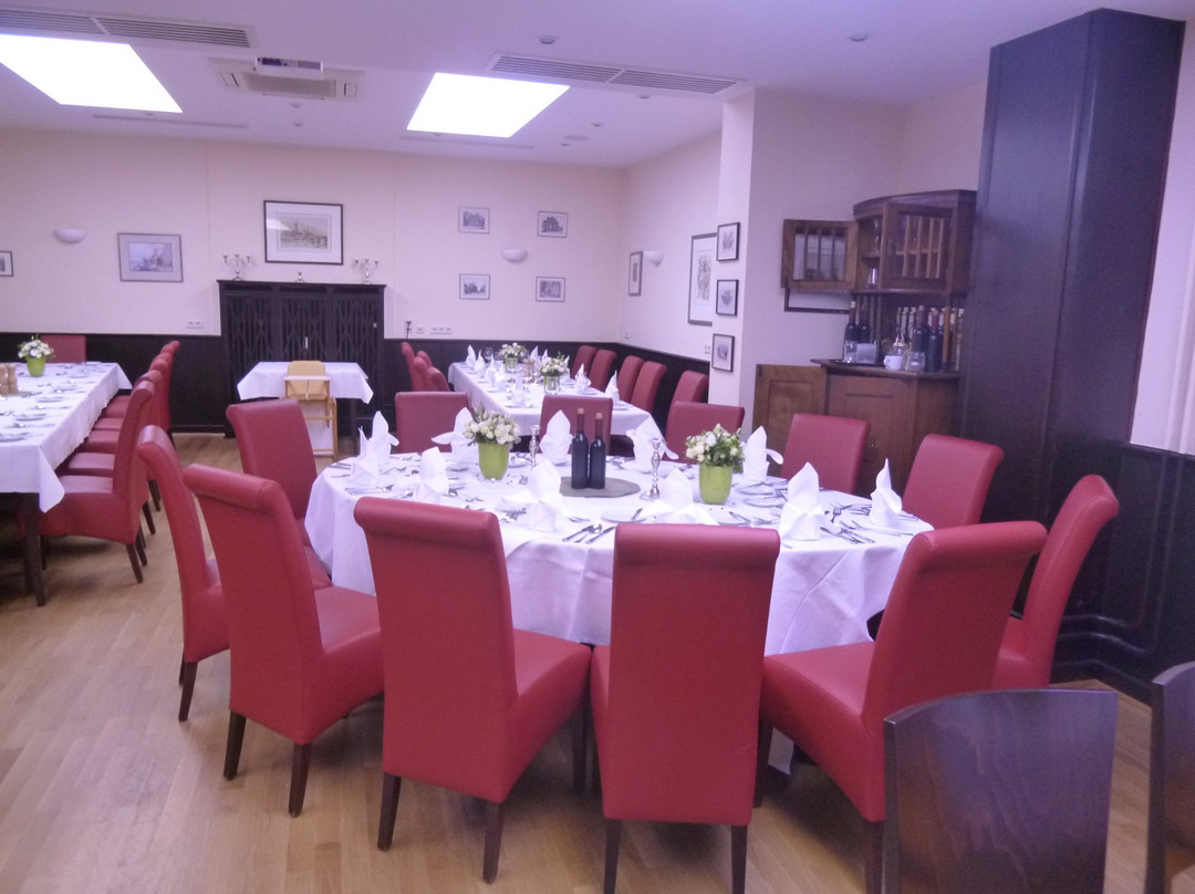 海德尔堡酒店住宿-Hotel & Gasthaus Backmulde