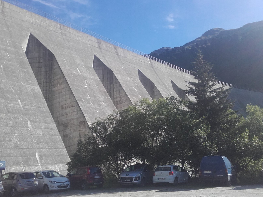 Dam of Plan d'Amont景点图片