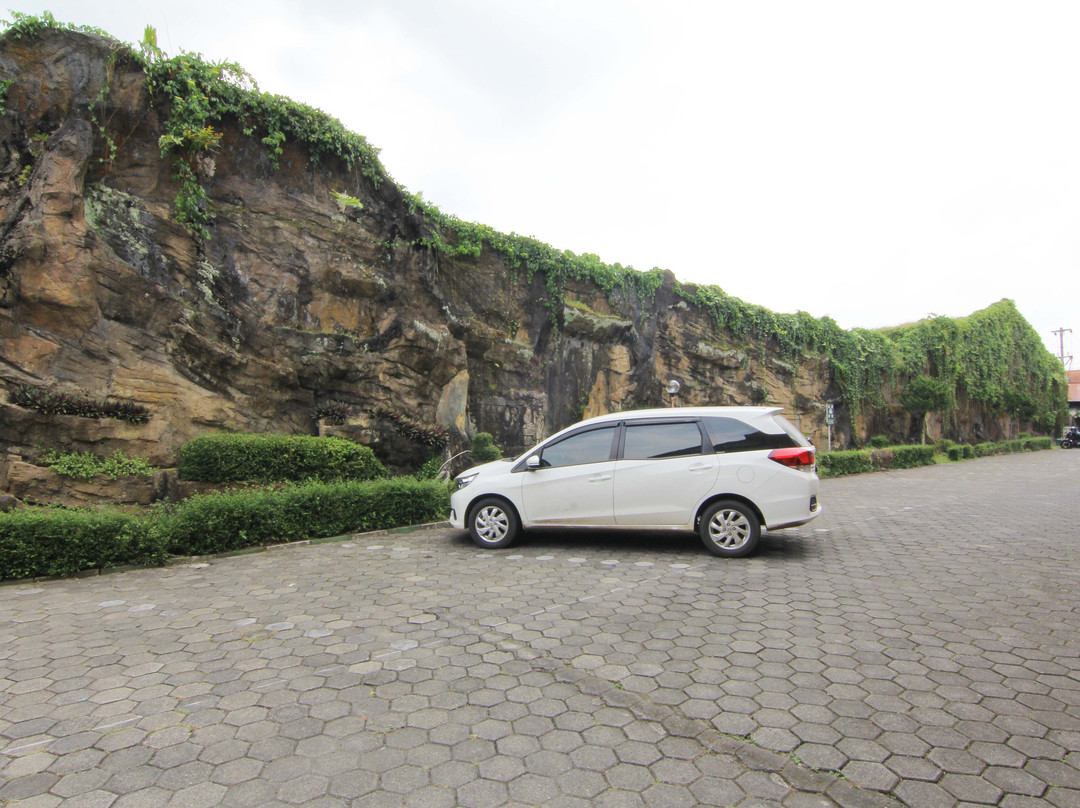 婆罗浮屠英达酒店主图