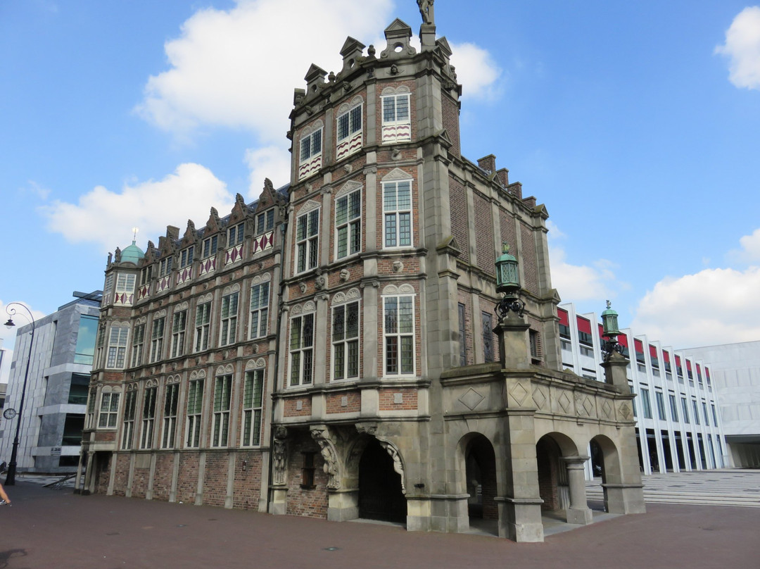 Het Duivelshuis of Maarten van Rossumhuis uit 1518