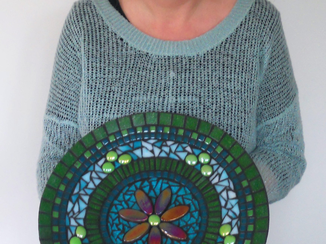 Mayfly Mosaics-Bryngwran必去景点