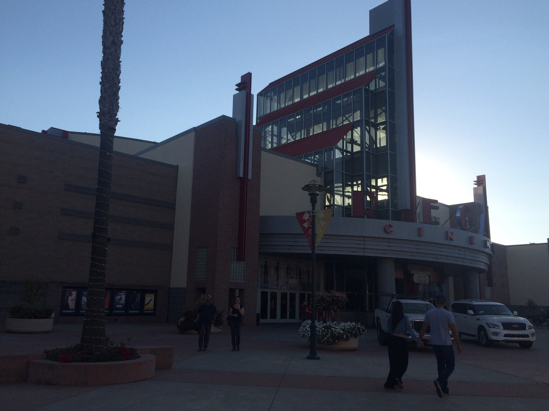 Regal Hacienda Crossings-都柏林必去景点