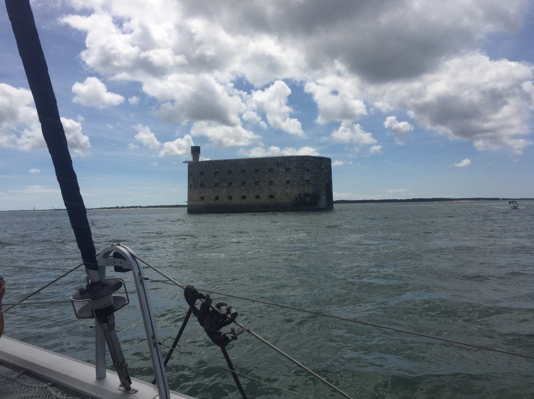Aldabra Yacht Charter Catamaran景点图片