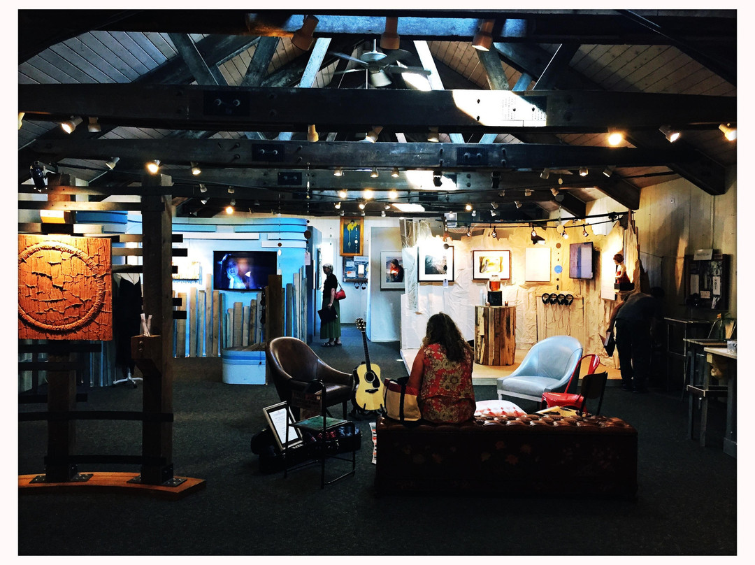 Consenses-Vineyard Haven必去景点