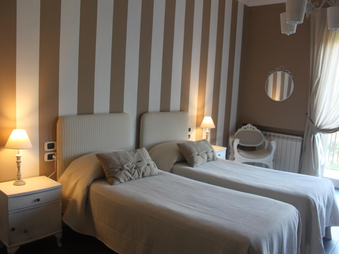 Acquarone酒店住宿-B&B Lumie