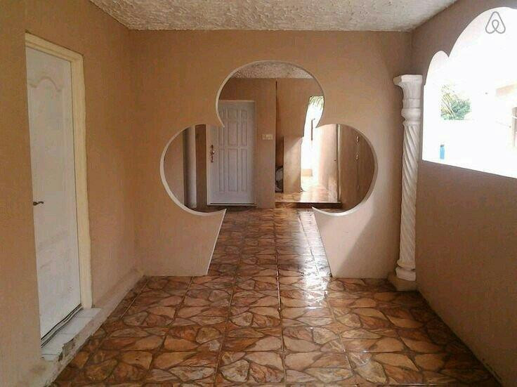 Travelers' Adventure-金斯敦必去景点