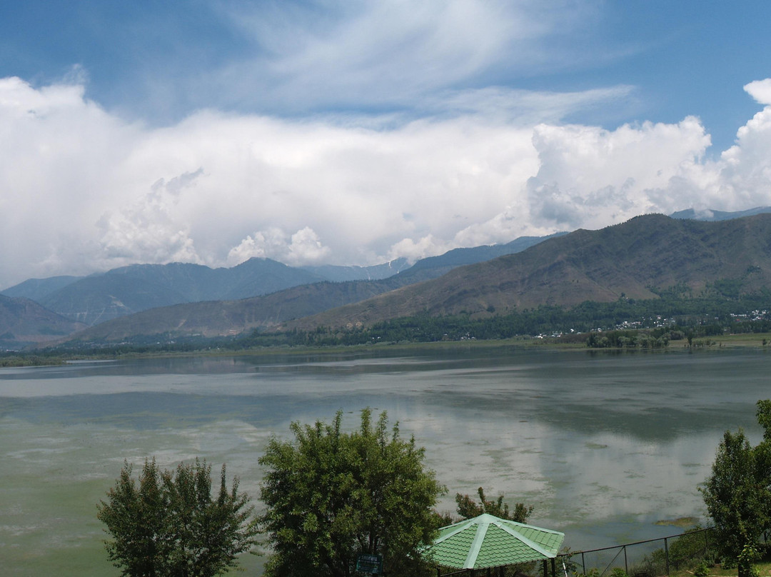 Wular Lake-斯利那加必去景点