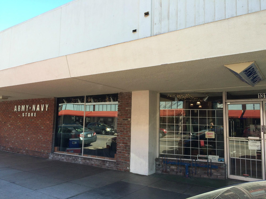 Plaza Square Park-橘子郡必去景点