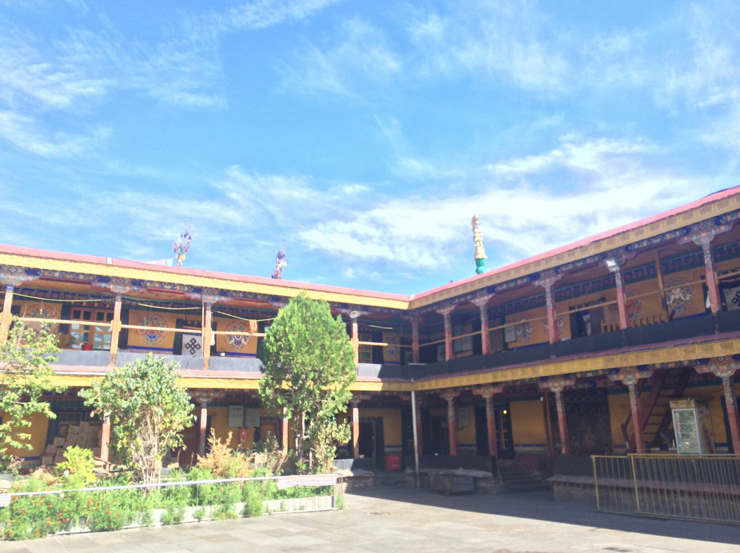 卡玛当寺-桑日县必去景点