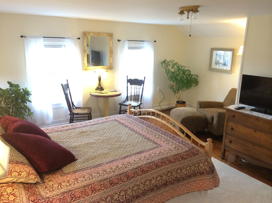 City Lights Inn
