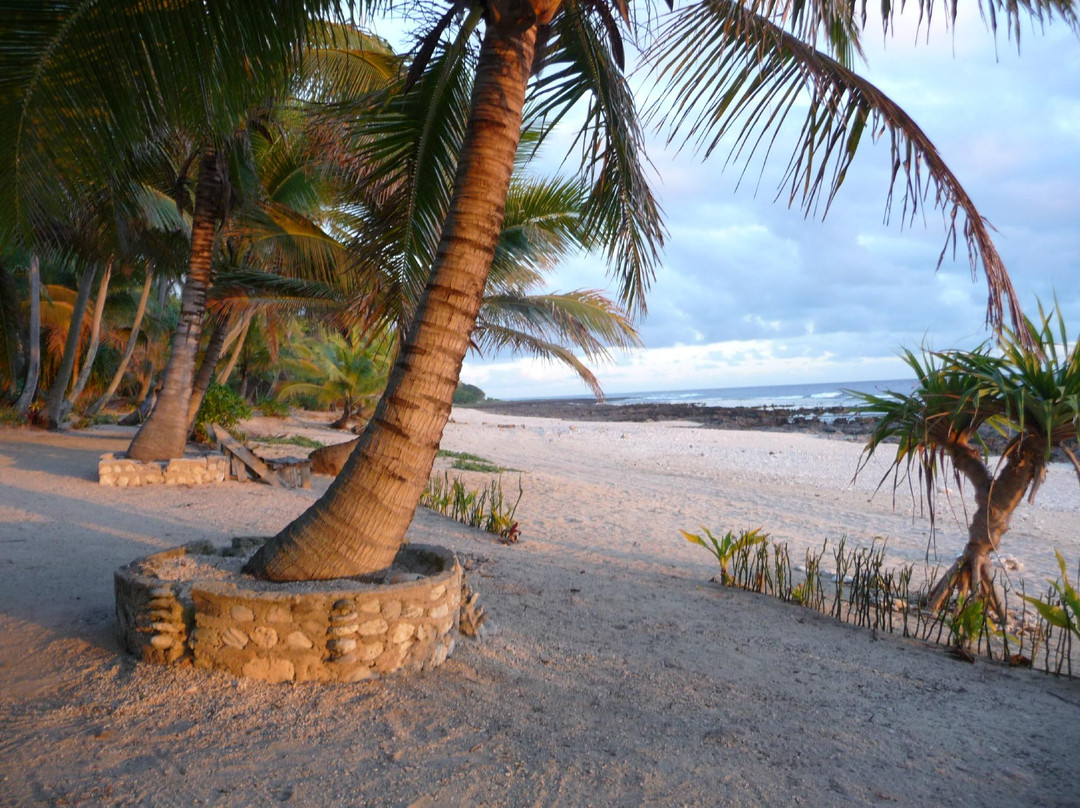White Beach Bungalows